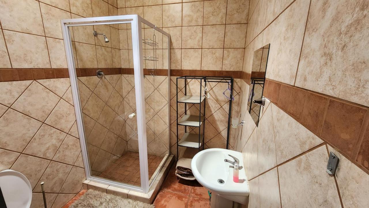 Отель Casa Feliz Мокопане Экстерьер фото