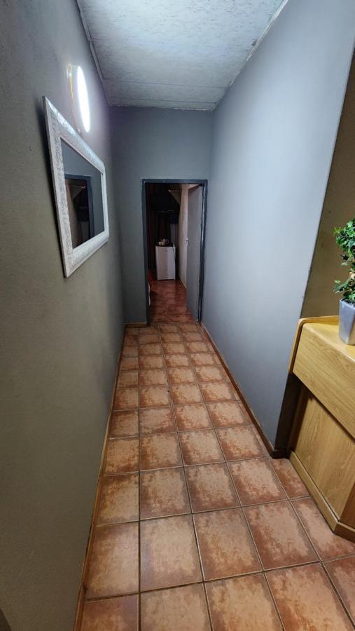 Отель Casa Feliz Мокопане Экстерьер фото