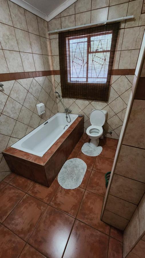 Отель Casa Feliz Мокопане Экстерьер фото